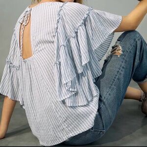 Anthropology Pilcro Sybil  Ruffle Sleeve blouse Top with keyhole back